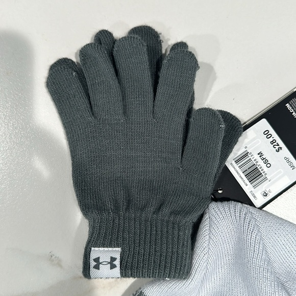 Under Armour
UA boys Half Beanie - Beanies NWT - Picture 2 of 5